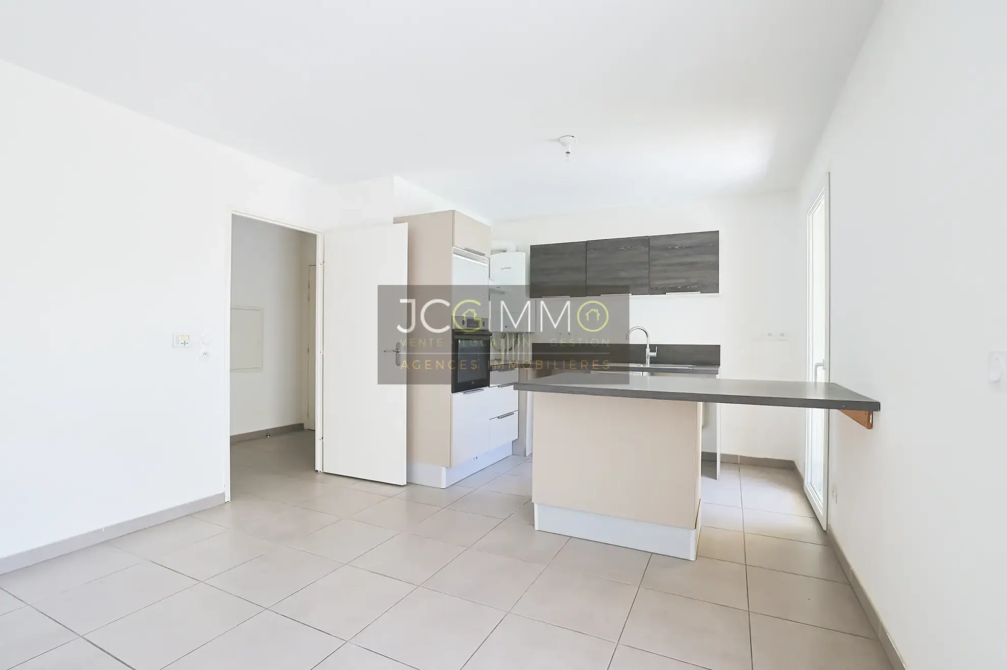 Appartement T3 avec terrasse et garage à La Valette du Var en location ou achat 