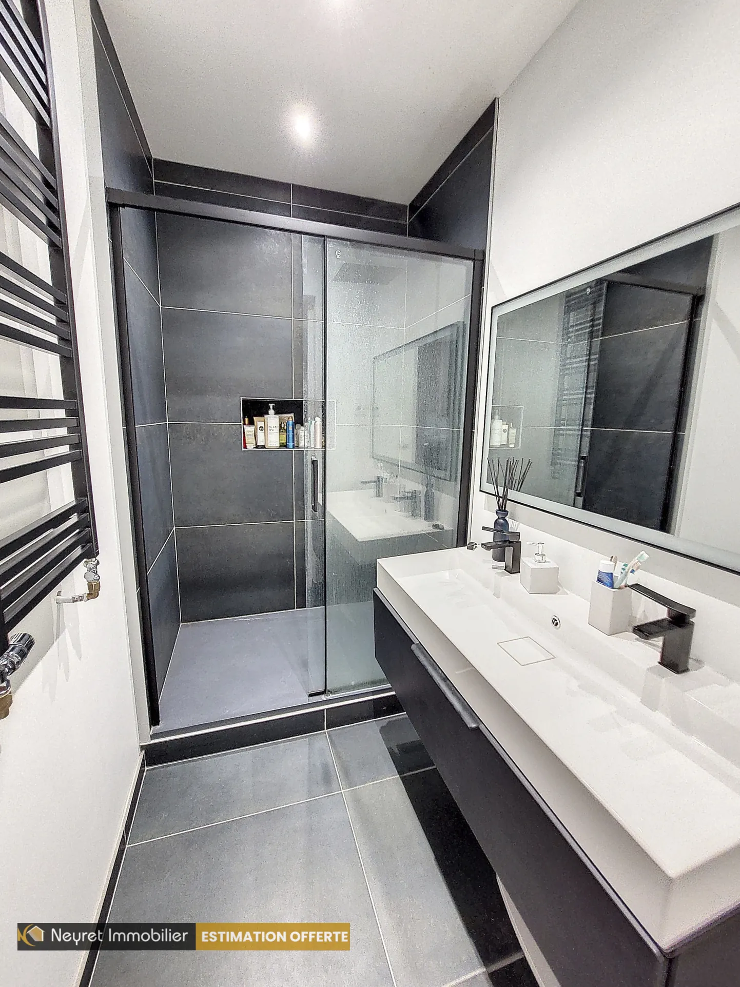 Appartement T5 rénové de 120 m² à Firminy, idéal premier achat 