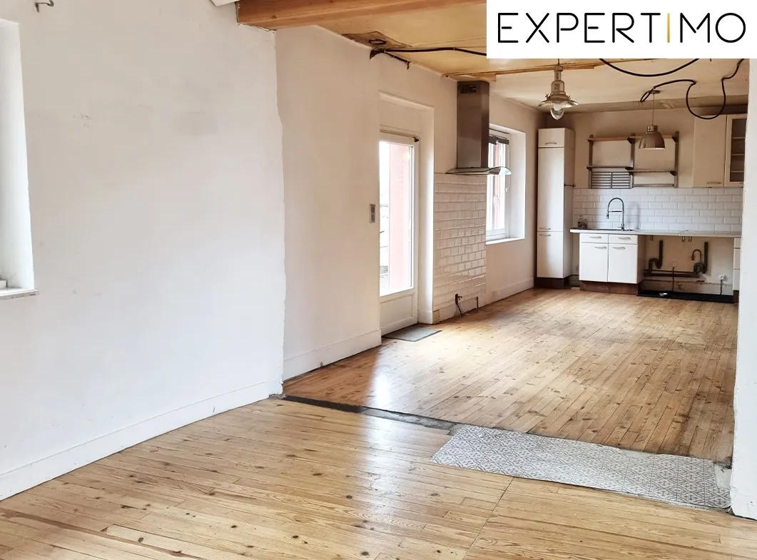 Maison de 168 m² avec dépendances et garage à Servant 