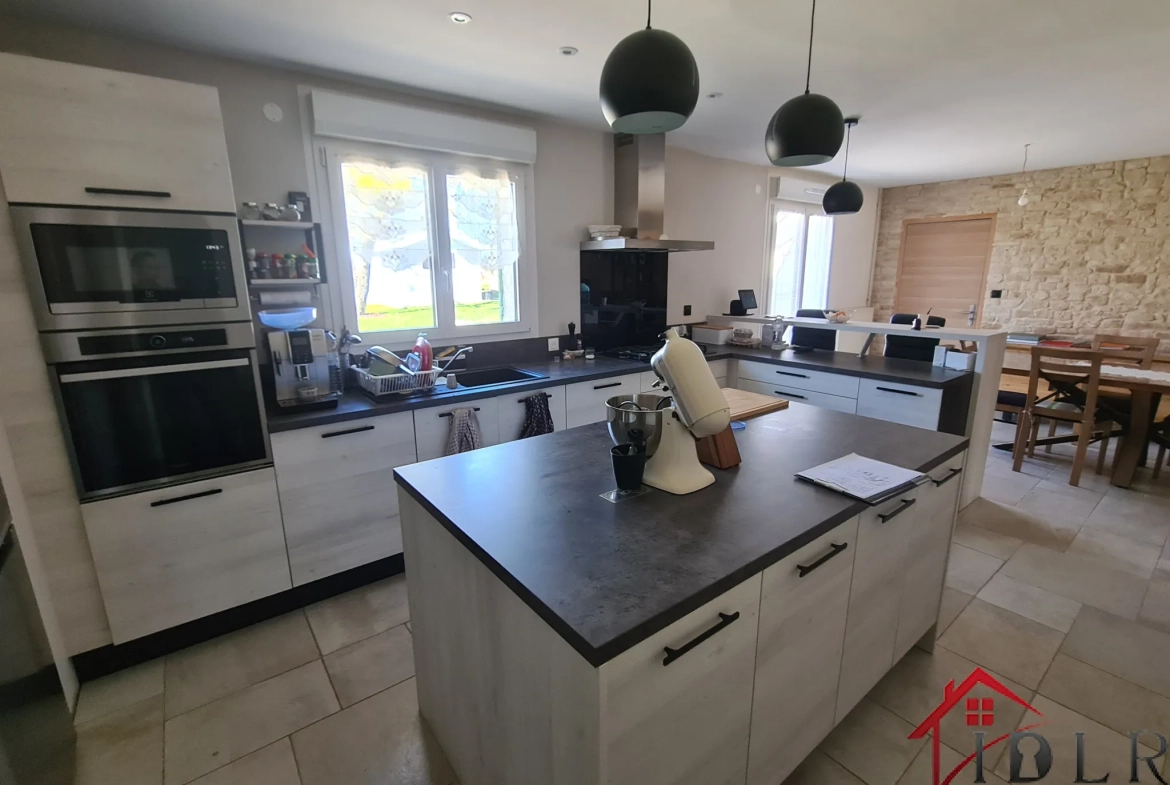 Charmant pavillon plain-pied de 120 m² à Villiers en Lieu 