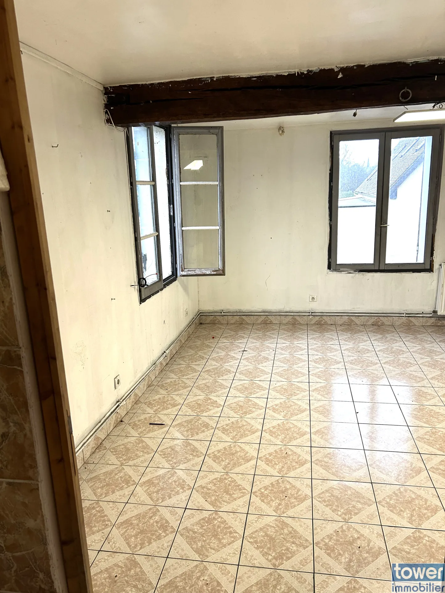 Maison à rénover à Gisors, proche gare, sur terrain de 367 m² 