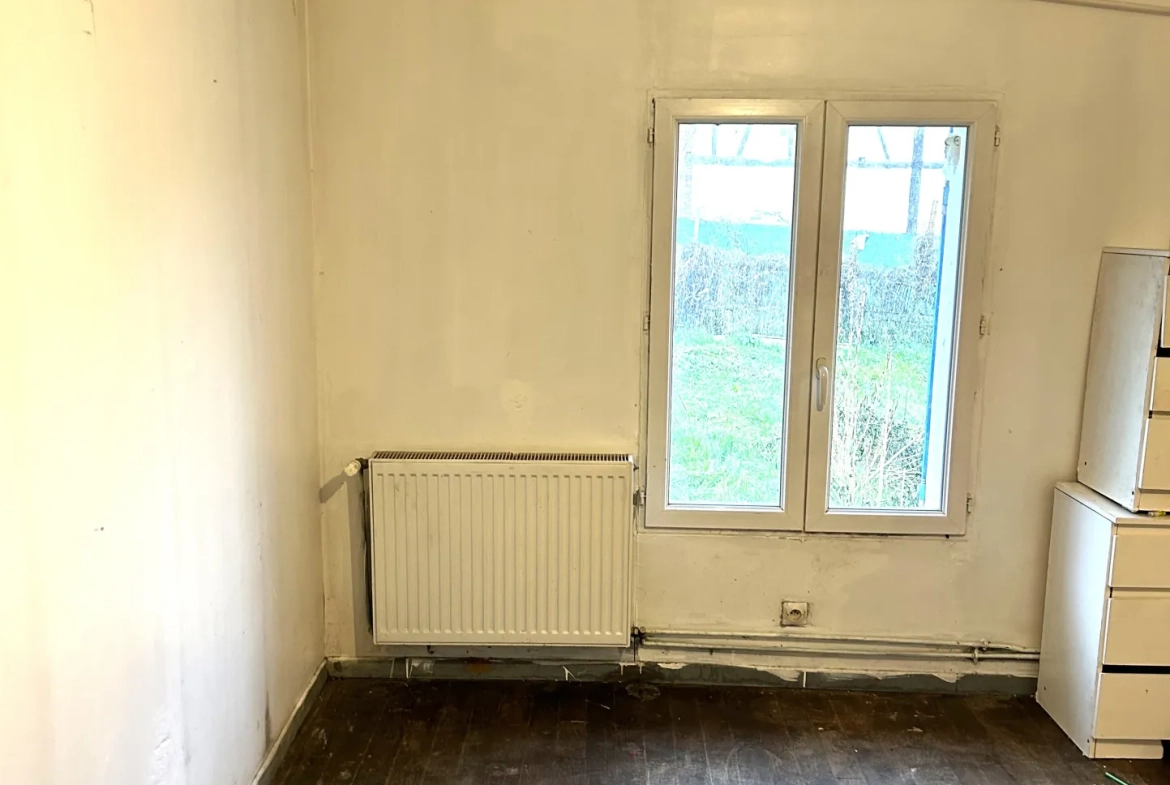 Maison à rénover à Gisors, proche gare, sur terrain de 367 m² 