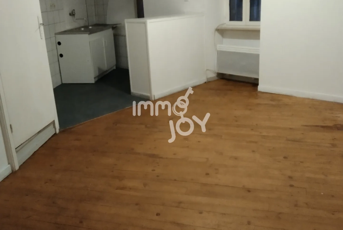 Maison de village à vendre à Carlipa – Investissement immobilier dans l'Aude 