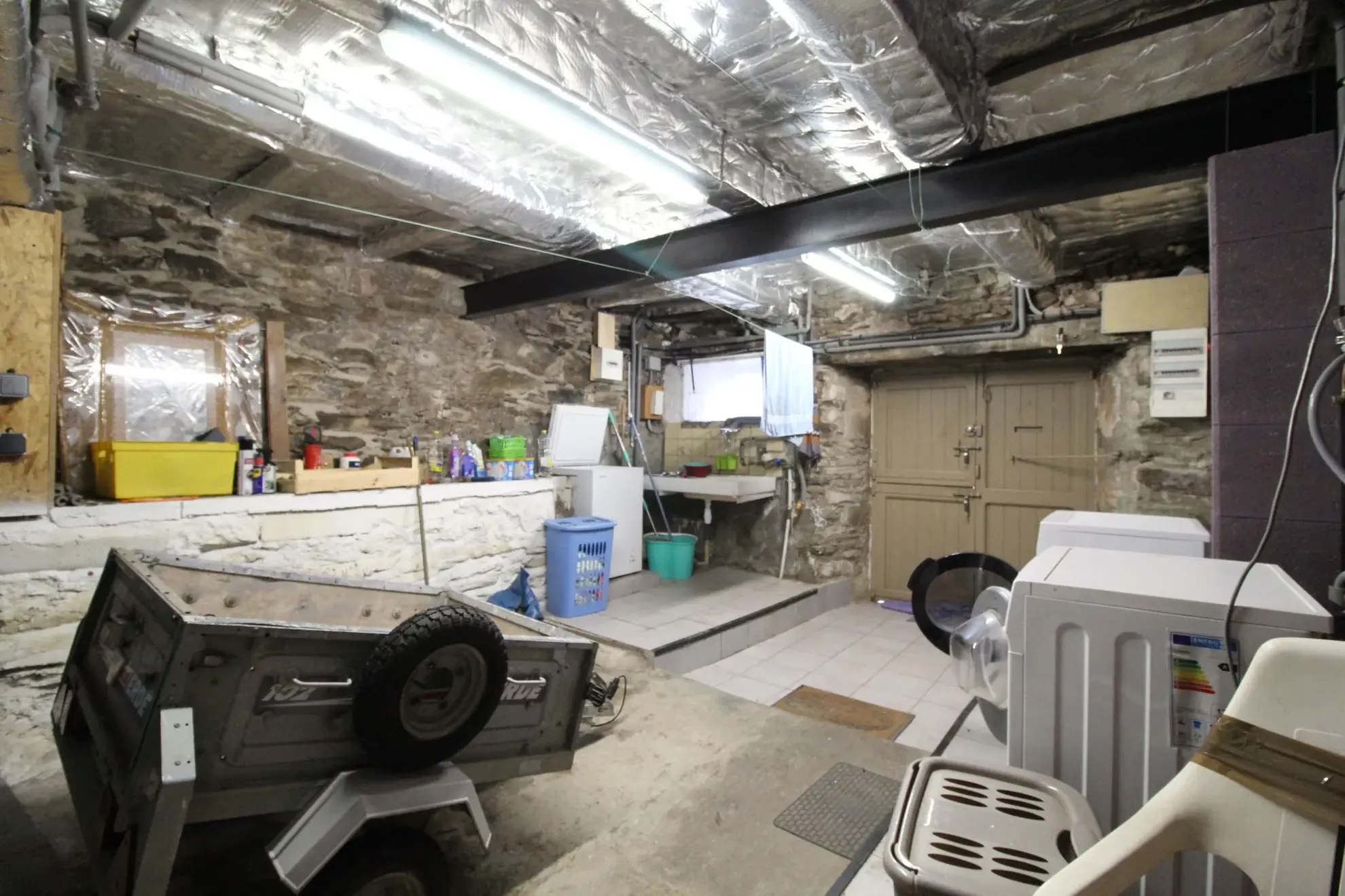 Maison de village à Saint-Sernin-sur-Rance avec caves et grenier - 107 m² 