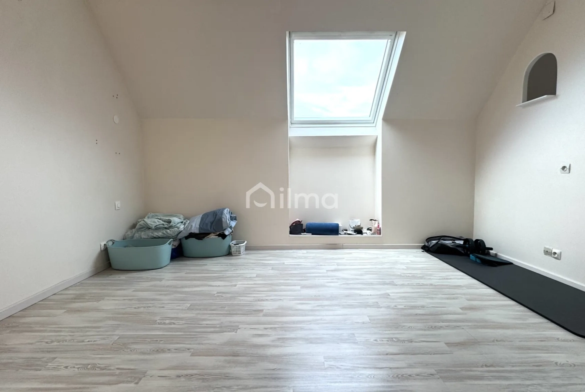 Maison 133 m2 à vendre à Crouy-sur-Ourcq avec vue village et terrain spacieux 