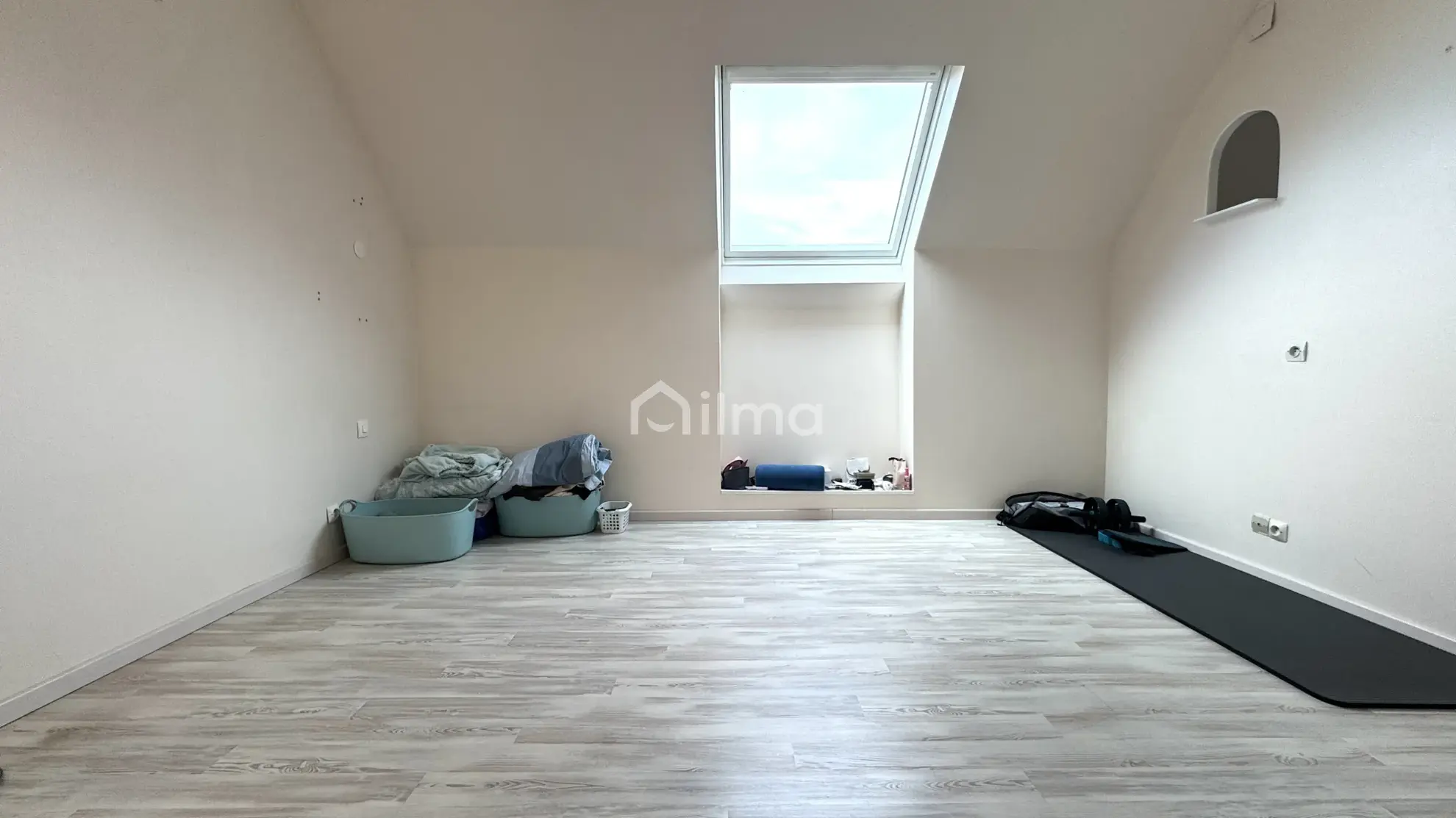 Maison 133 m2 à vendre à Crouy-sur-Ourcq avec vue village et terrain spacieux 