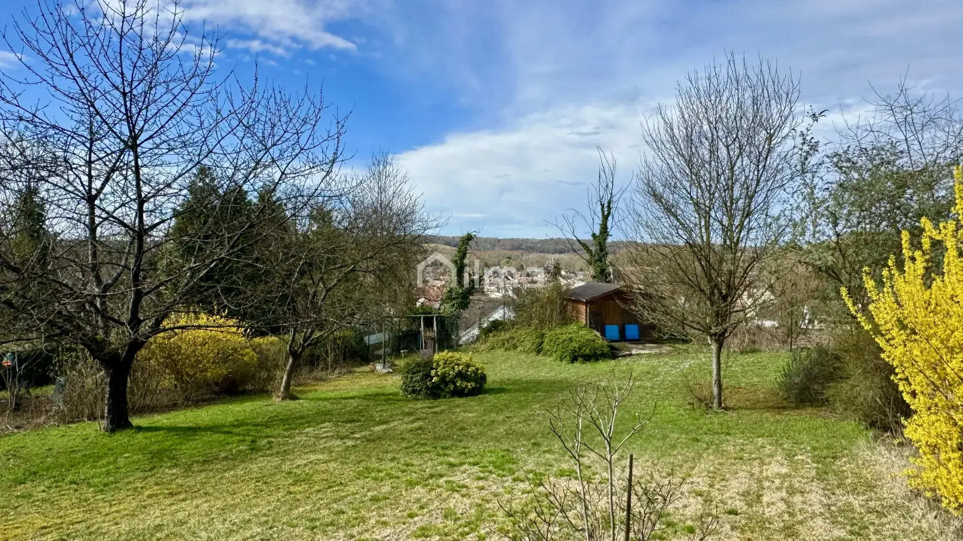 Maison 133 m2 à vendre à Crouy-sur-Ourcq avec vue village et terrain spacieux 