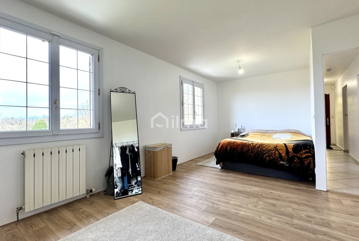 Maison 133 m2 à vendre à Crouy-sur-Ourcq avec vue village et terrain spacieux 