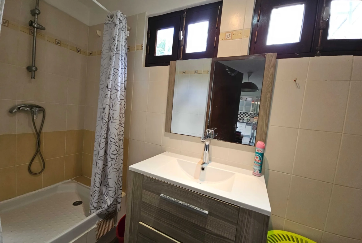 Appartement F2 climatisé et meublé au Diamant - Bon investissement 