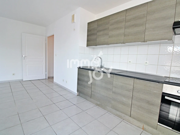 Appartement T3 en Vente à Béziers avec Terrasse et Parking 