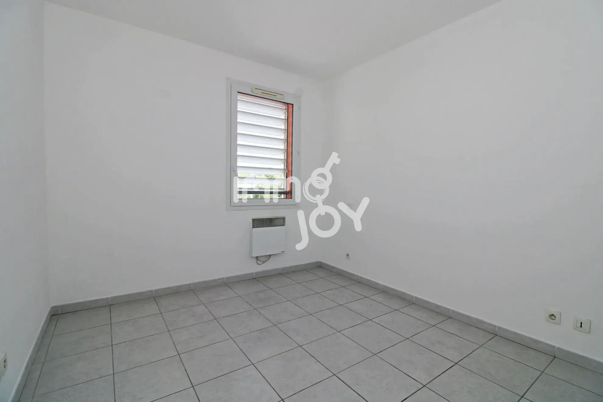 Appartement T3 en Vente à Béziers avec Terrasse et Parking 