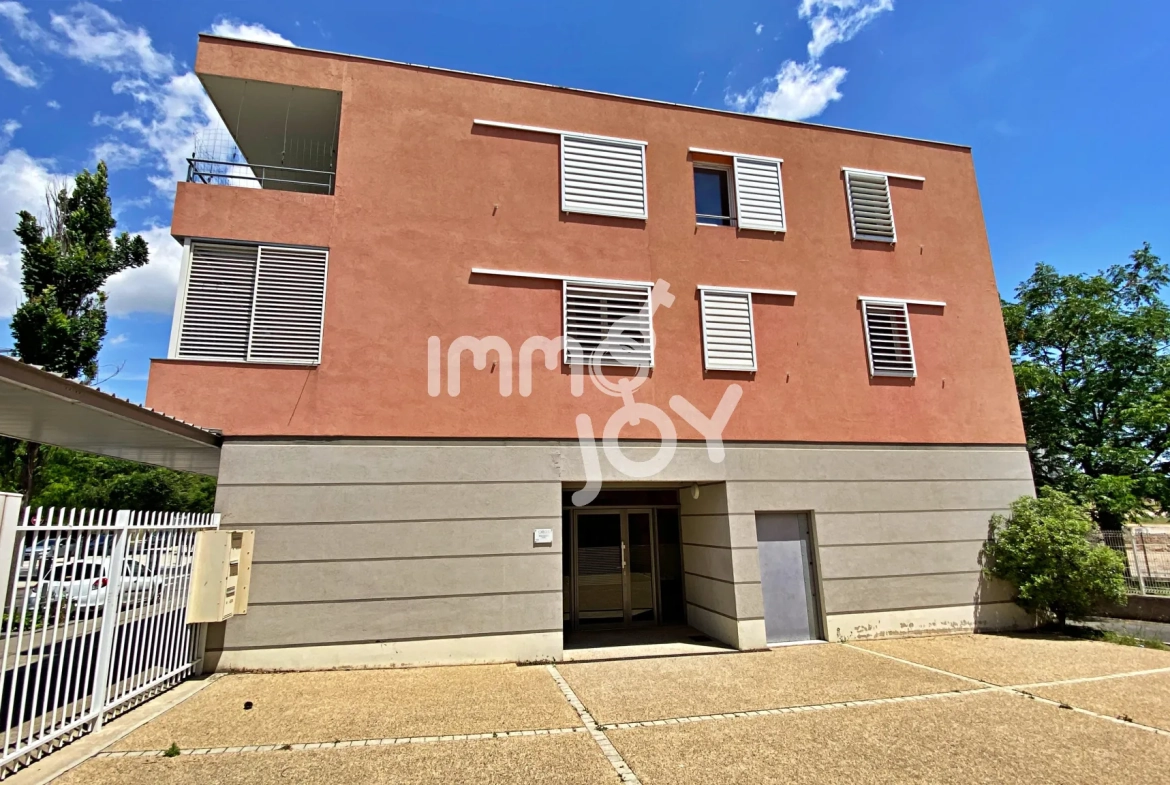 Appartement T3 en Vente à Béziers avec Terrasse et Parking 