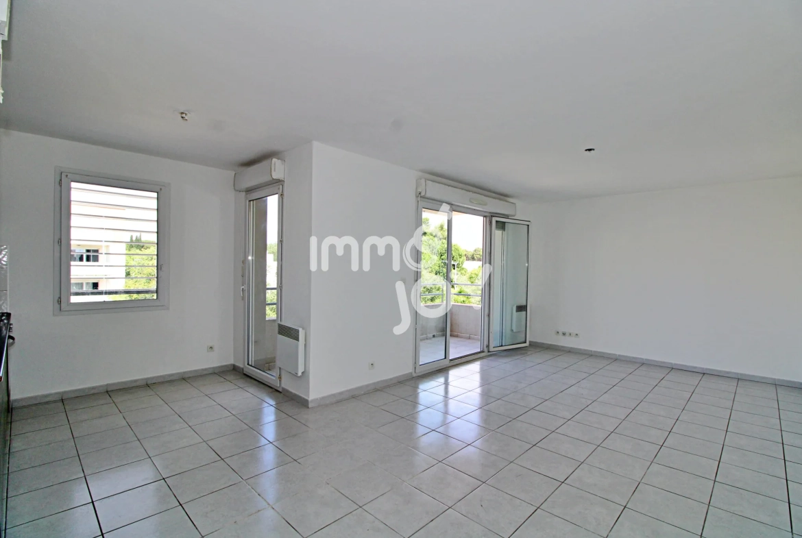 Appartement T3 en Vente à Béziers avec Terrasse et Parking 