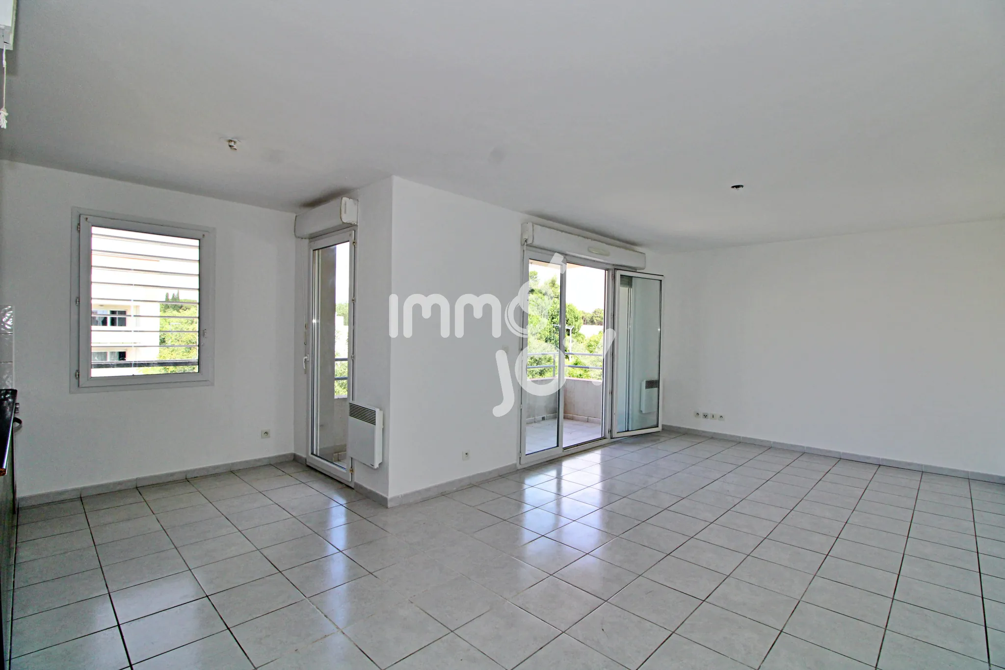Appartement T3 en Vente à Béziers avec Terrasse et Parking 