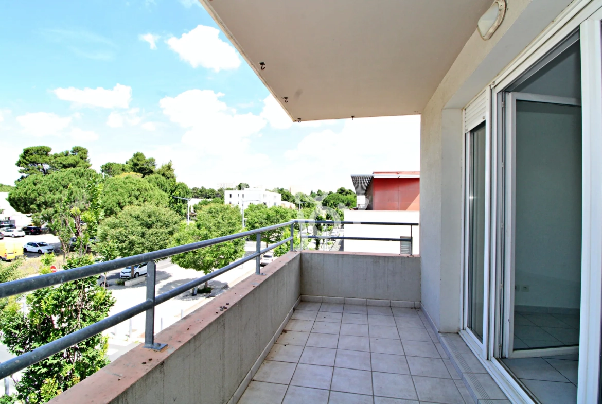 Appartement T3 en Vente à Béziers avec Terrasse et Parking 