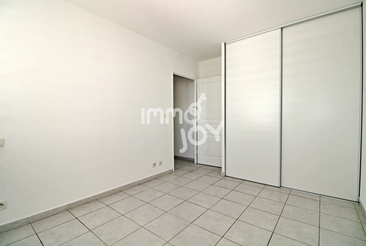 Appartement T3 en Vente à Béziers avec Terrasse et Parking 
