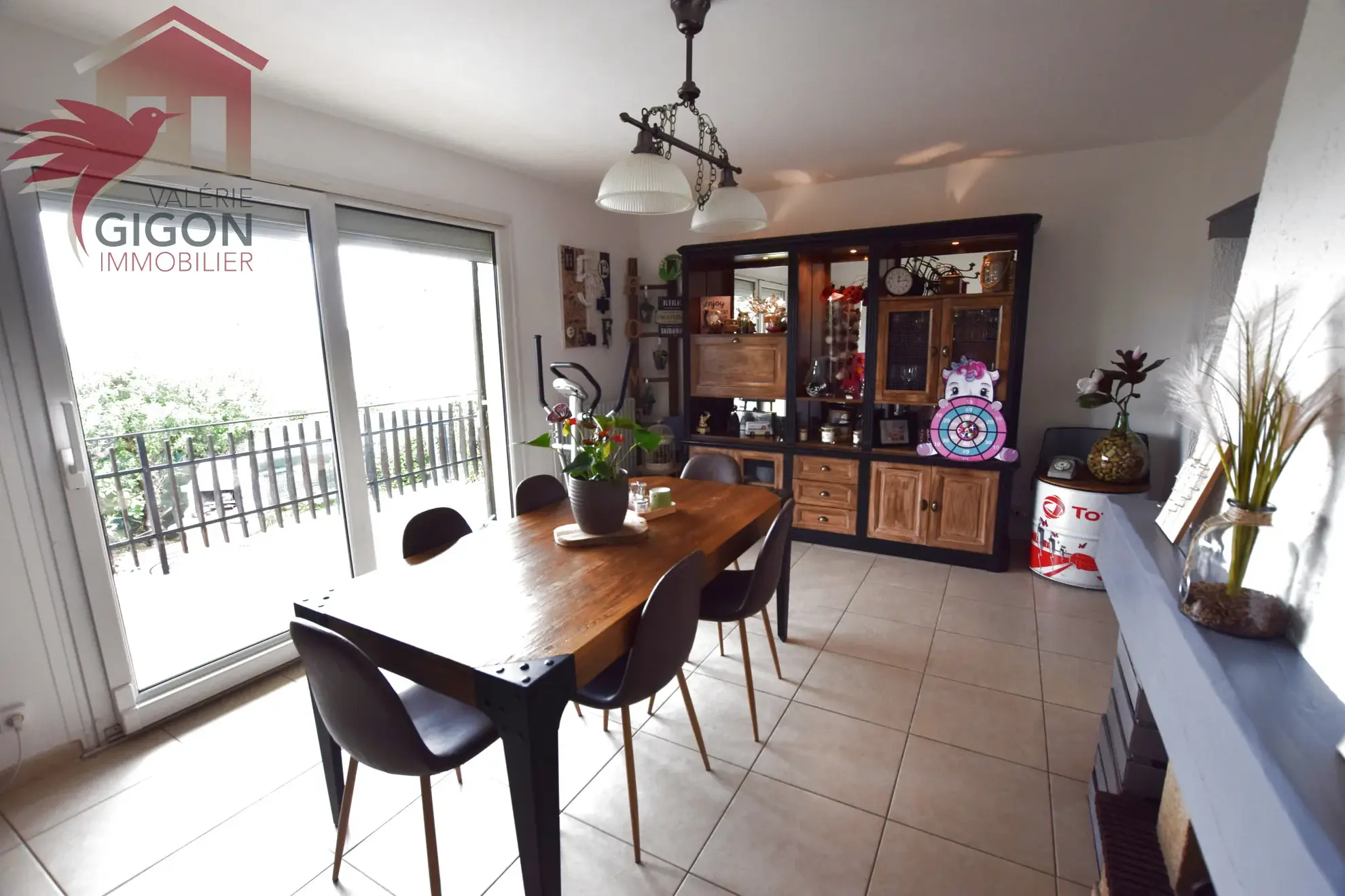 Belle maison rénovée avec piscine et jardin à Vieux-Charmont, 4 chambres 