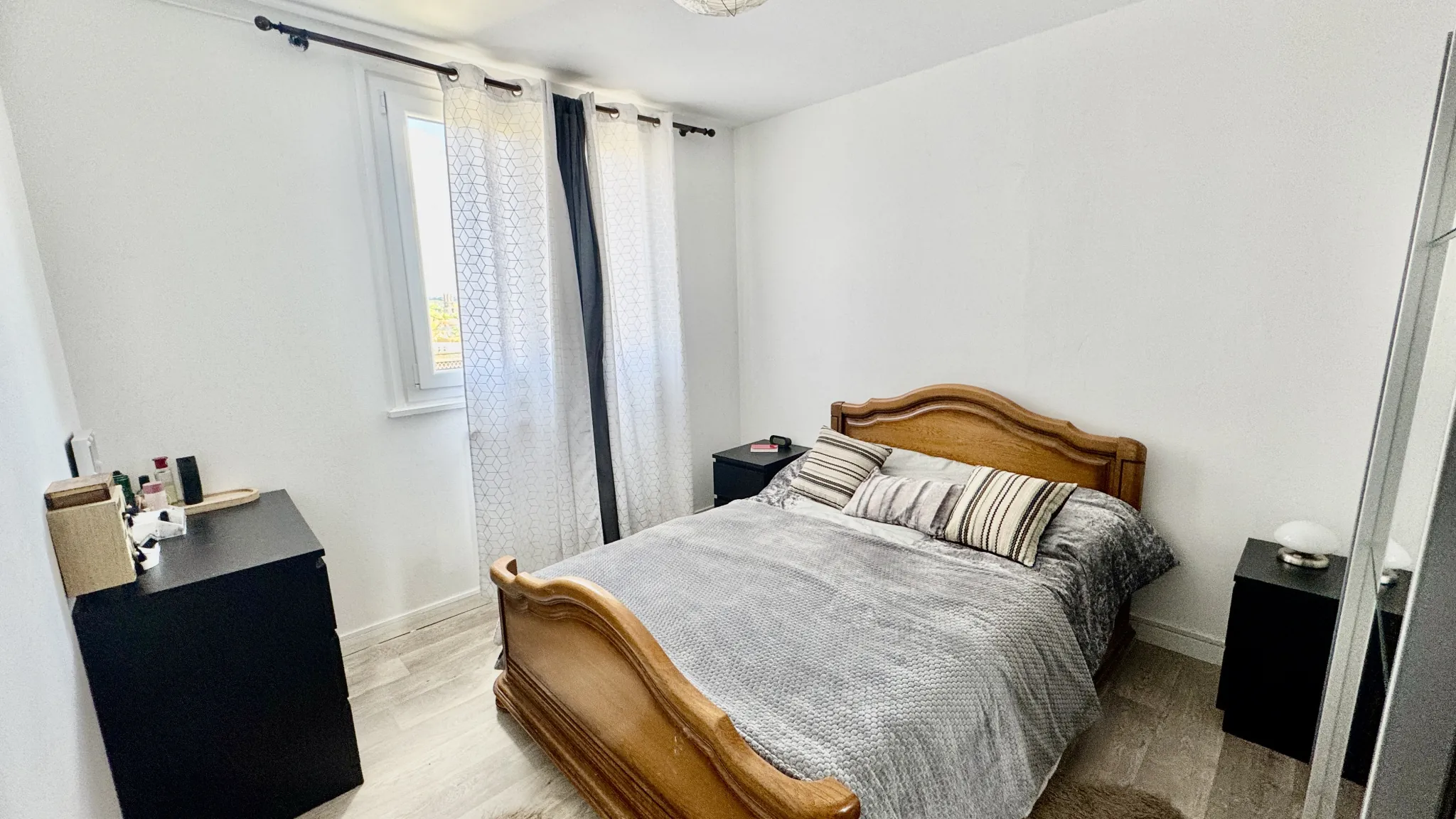 Appartement 4 pièces lumineux avec parking et cave à Mantes-la-Ville 