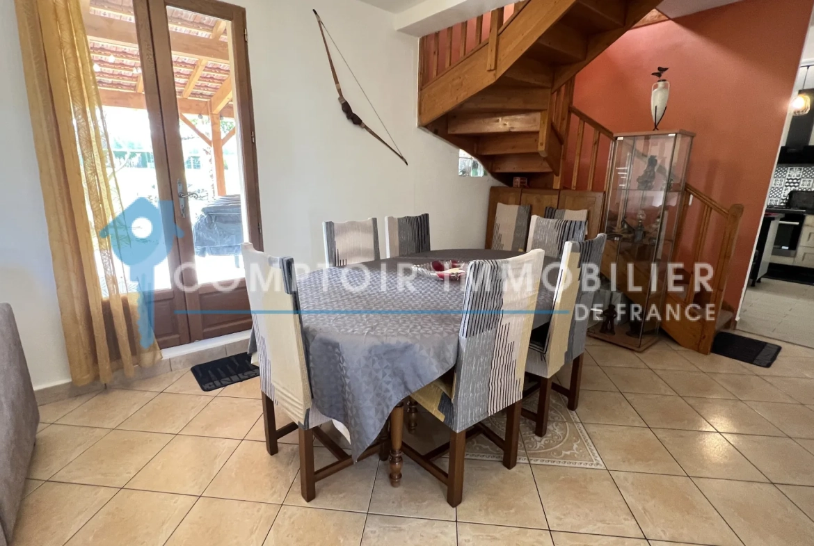 Charmante maison individuelle à Vayres-sur-Essonne avec terrasse et garage 
