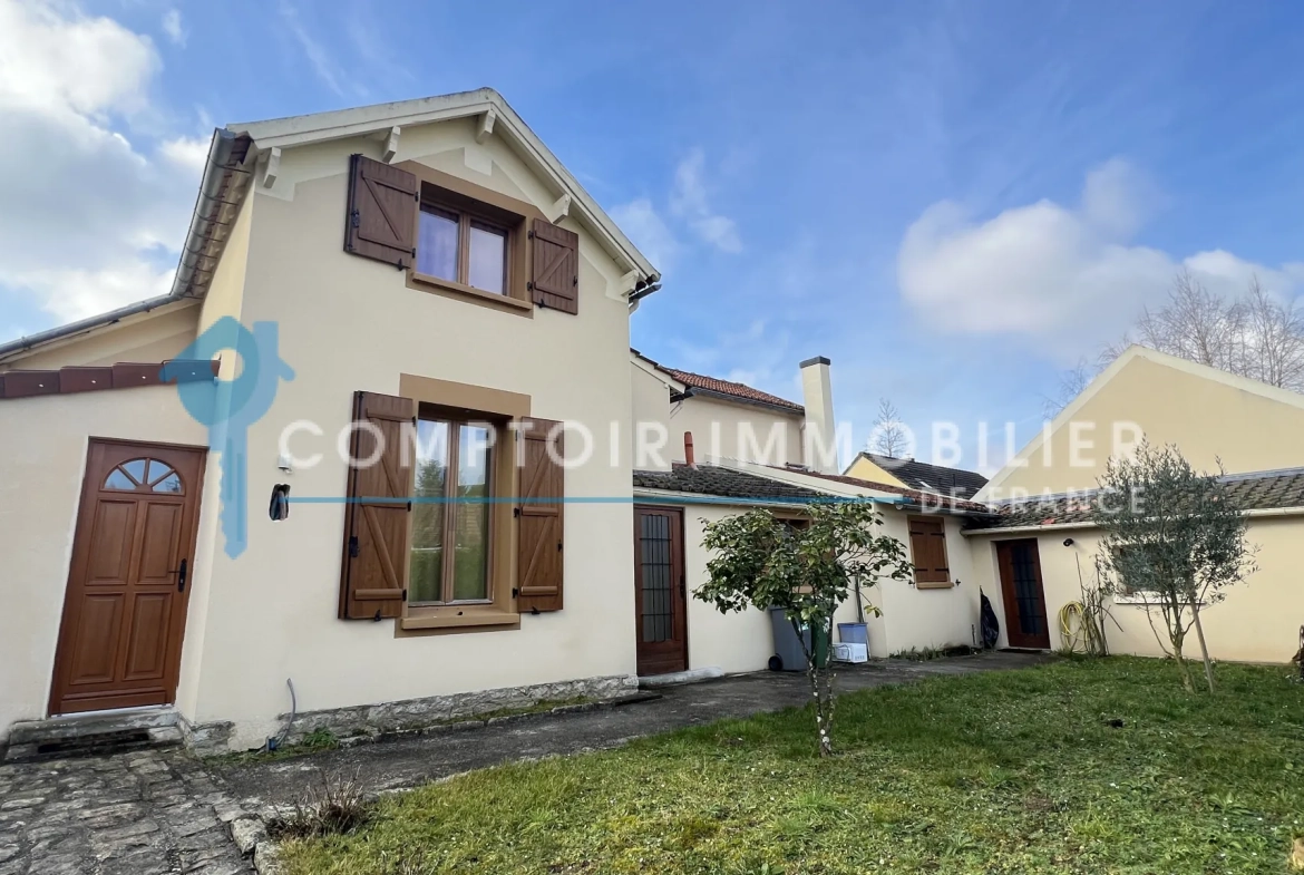 Charmante maison individuelle à Vayres-sur-Essonne avec terrasse et garage 