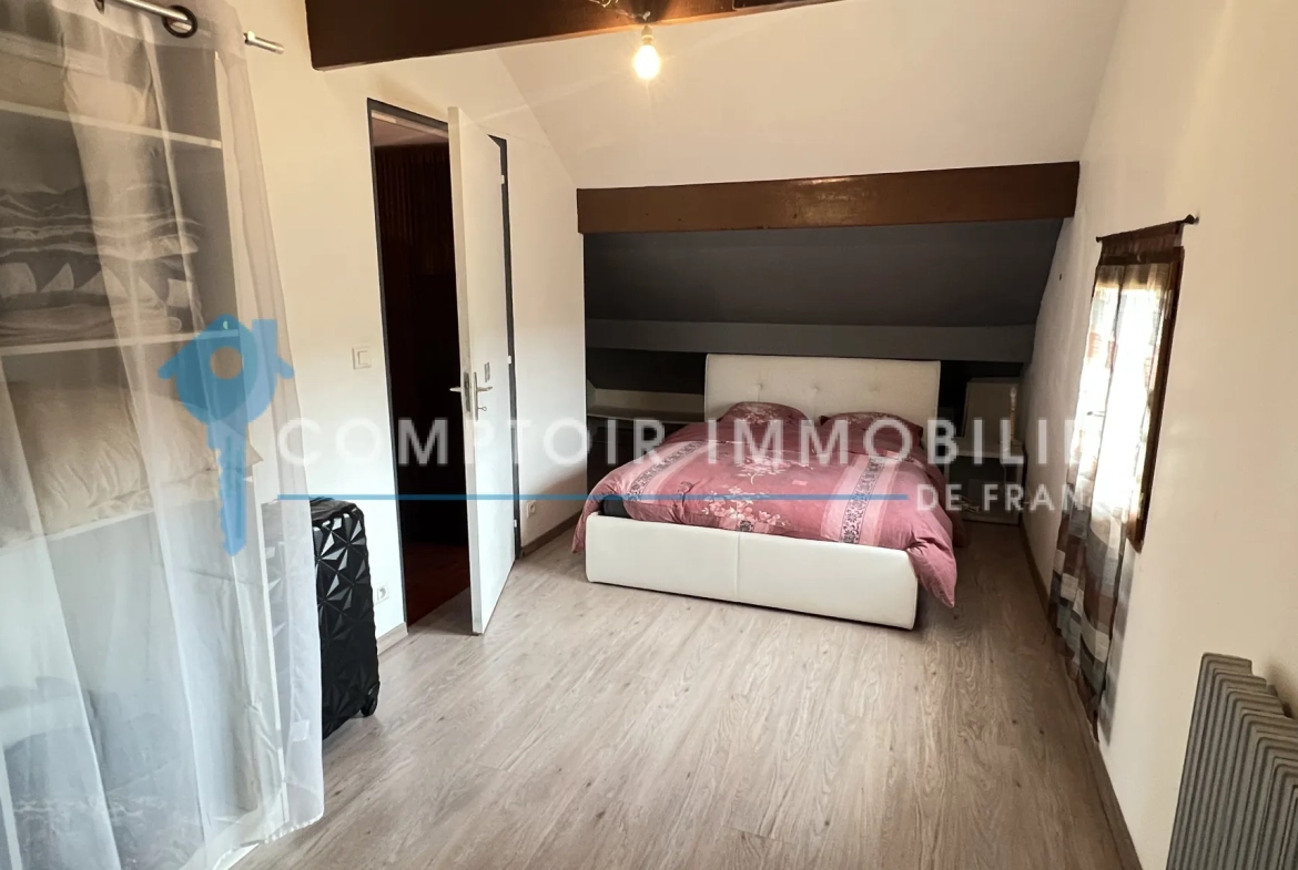 Charmante maison individuelle à Vayres-sur-Essonne avec terrasse et garage 