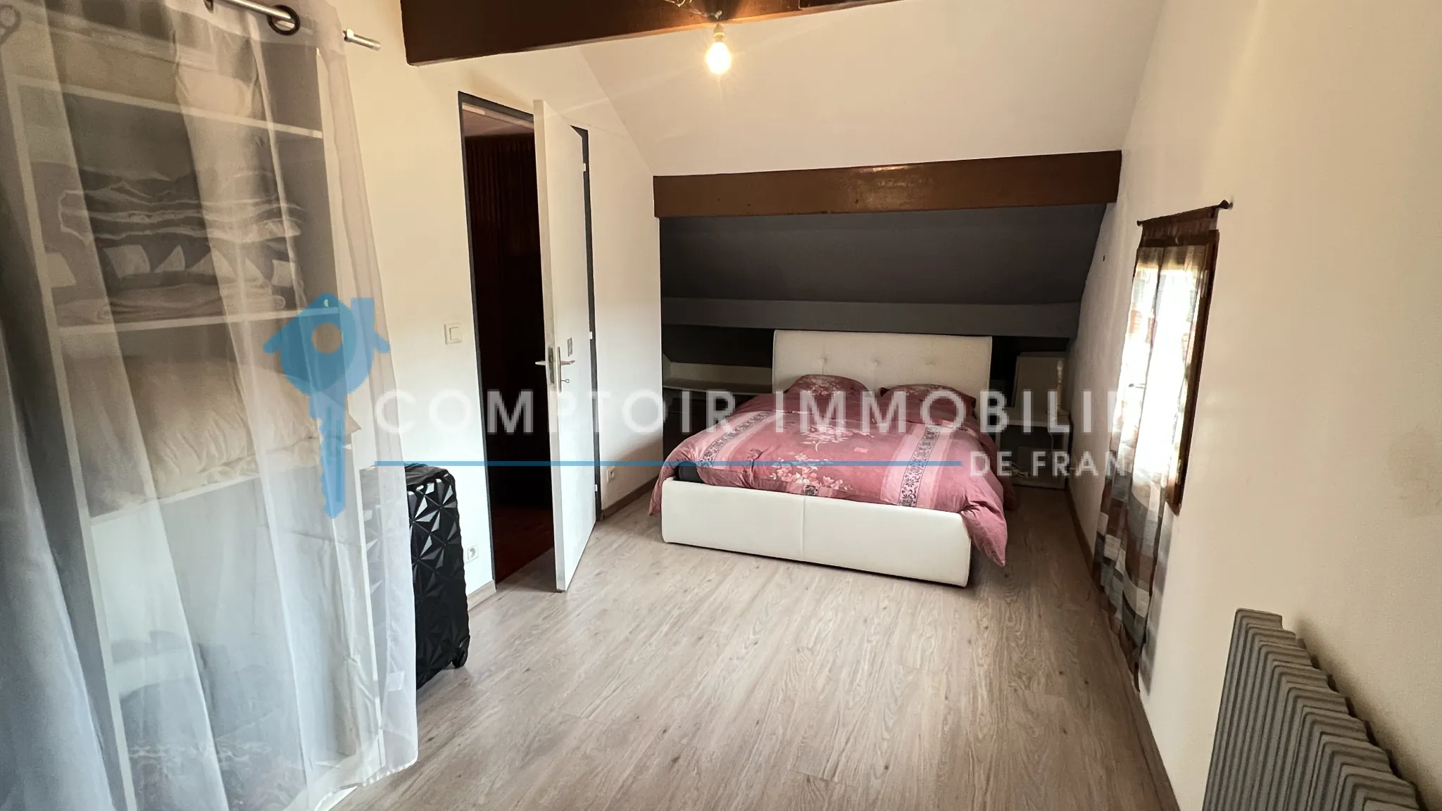 Charmante maison individuelle à Vayres-sur-Essonne avec terrasse et garage 
