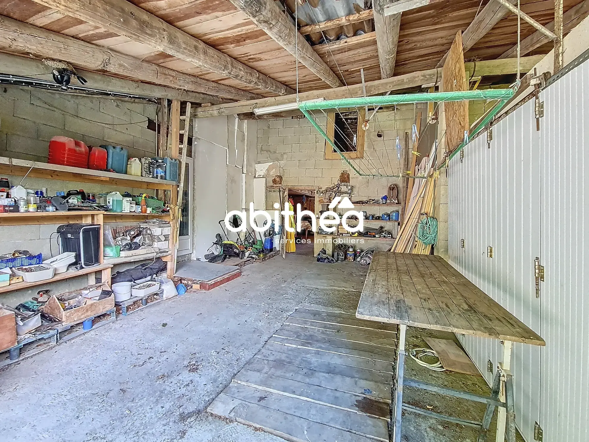Maison de 160 m² avec 3 chambres et jardin à Brie-sous-Mortagne 
