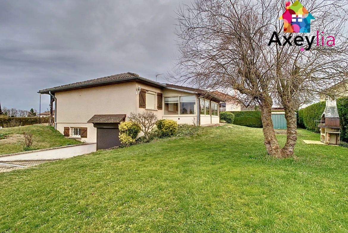 Belle maison avec 3 chambres, garage et terrain constructible à Saint-Romain-la-Motte 