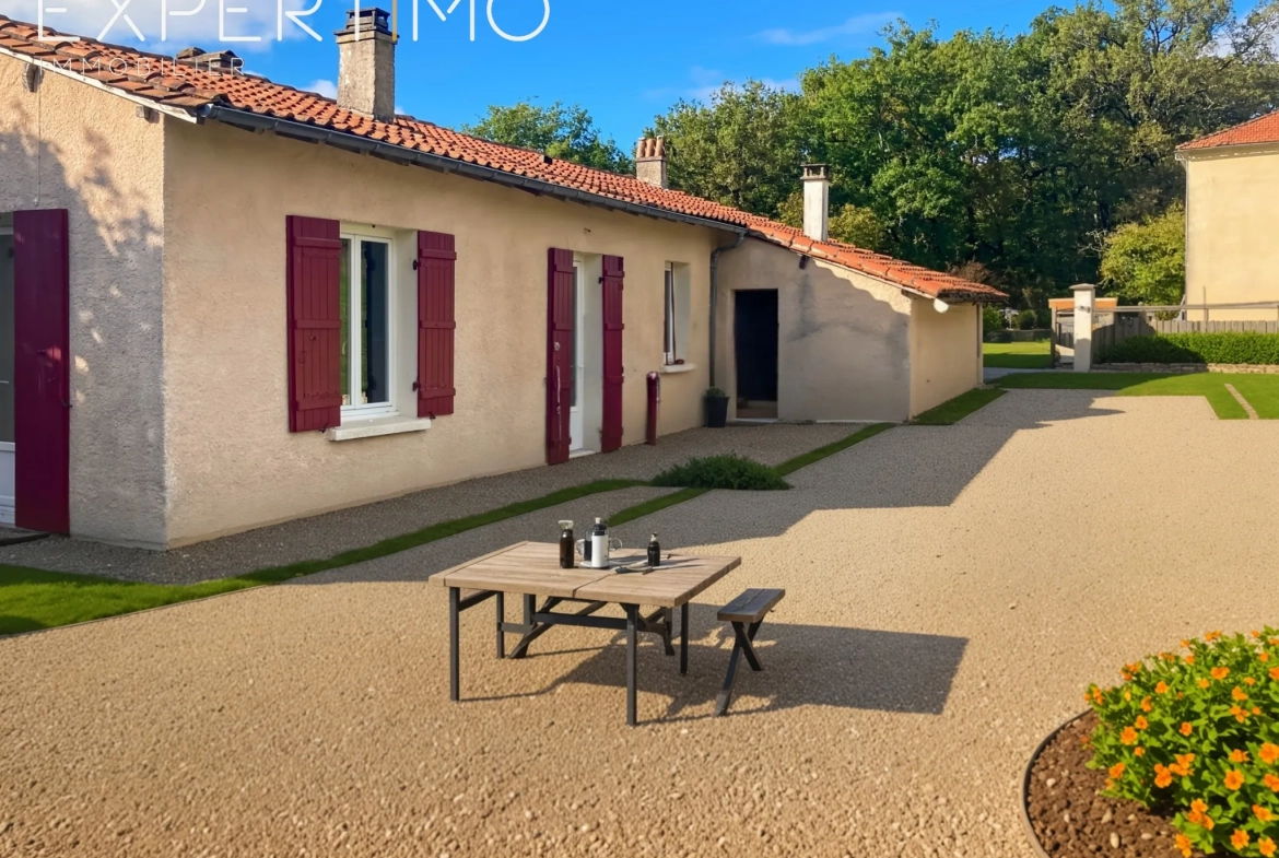 Maison de plain-pied récente avec 3 chambres et terrain clos à Segonzac 