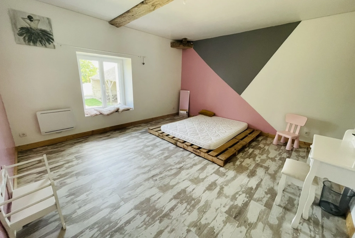 Belle maison familiale avec grand terrain à Cuhon, calme et potentielle extension 
