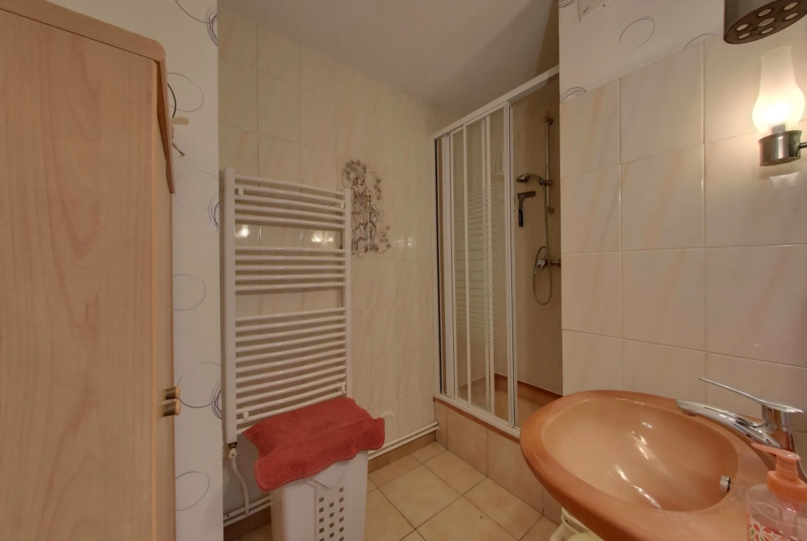 Bel appartement T4 lumineux secteur Gabriel Péri à St Martin d'Hères 