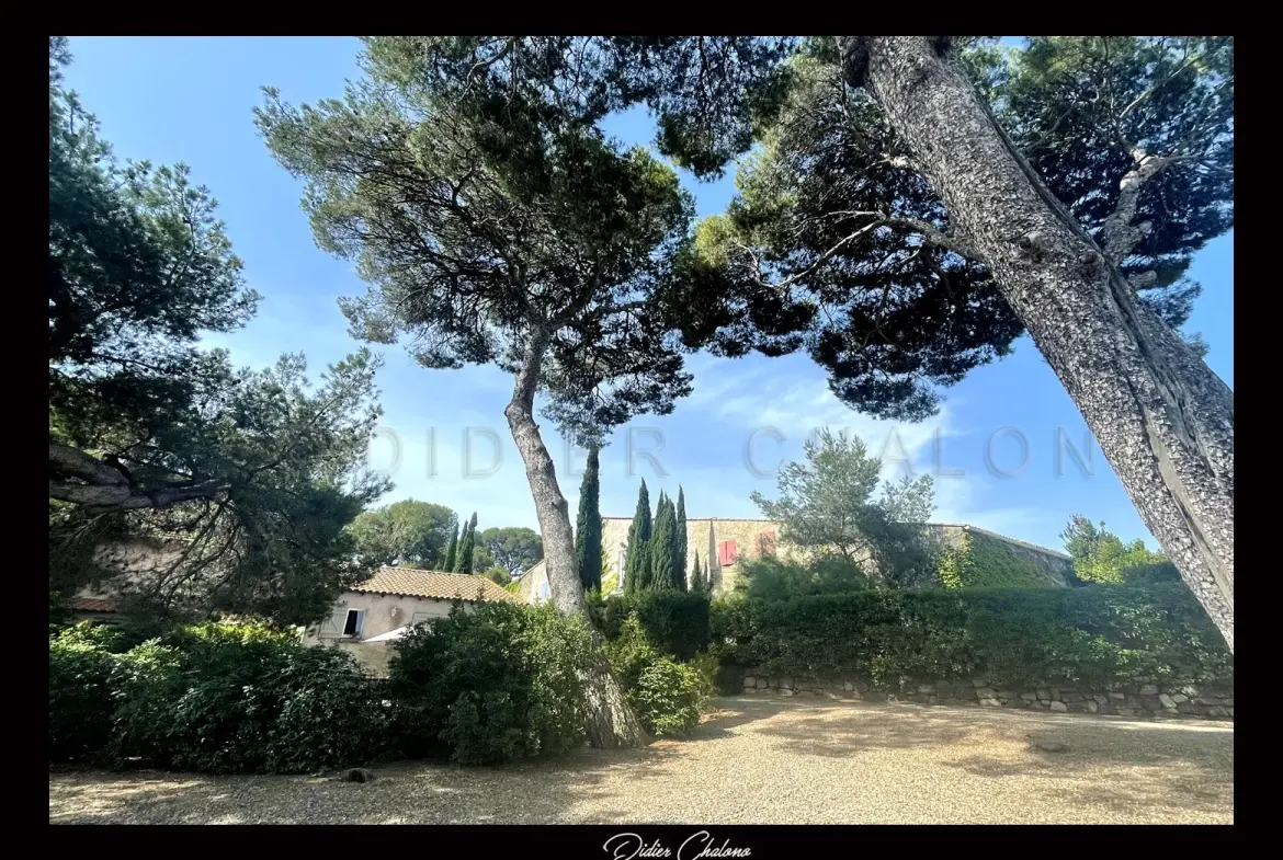 Maison de campagne à Agde avec jardin, piscine et 2 chambres - Quartier calme 