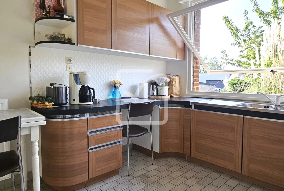 Villa individuelle de 132 m² avec jardin, garage et sous-sol à Annoeullin 
