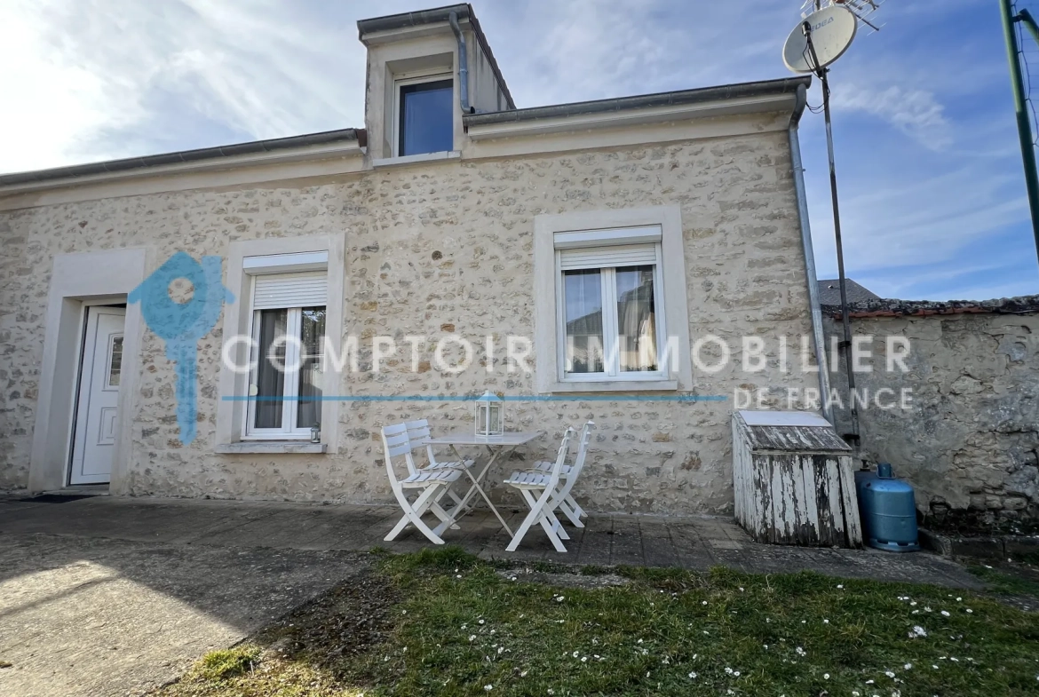 Maison en pierres avec jardin et dépendance à Boissy le Cutté - La Ferté Alais 