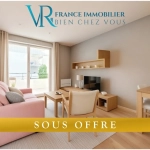 Studio de 31 m² avec balcon et parking à Divonne-les-Bains, idéal pour investisseurs