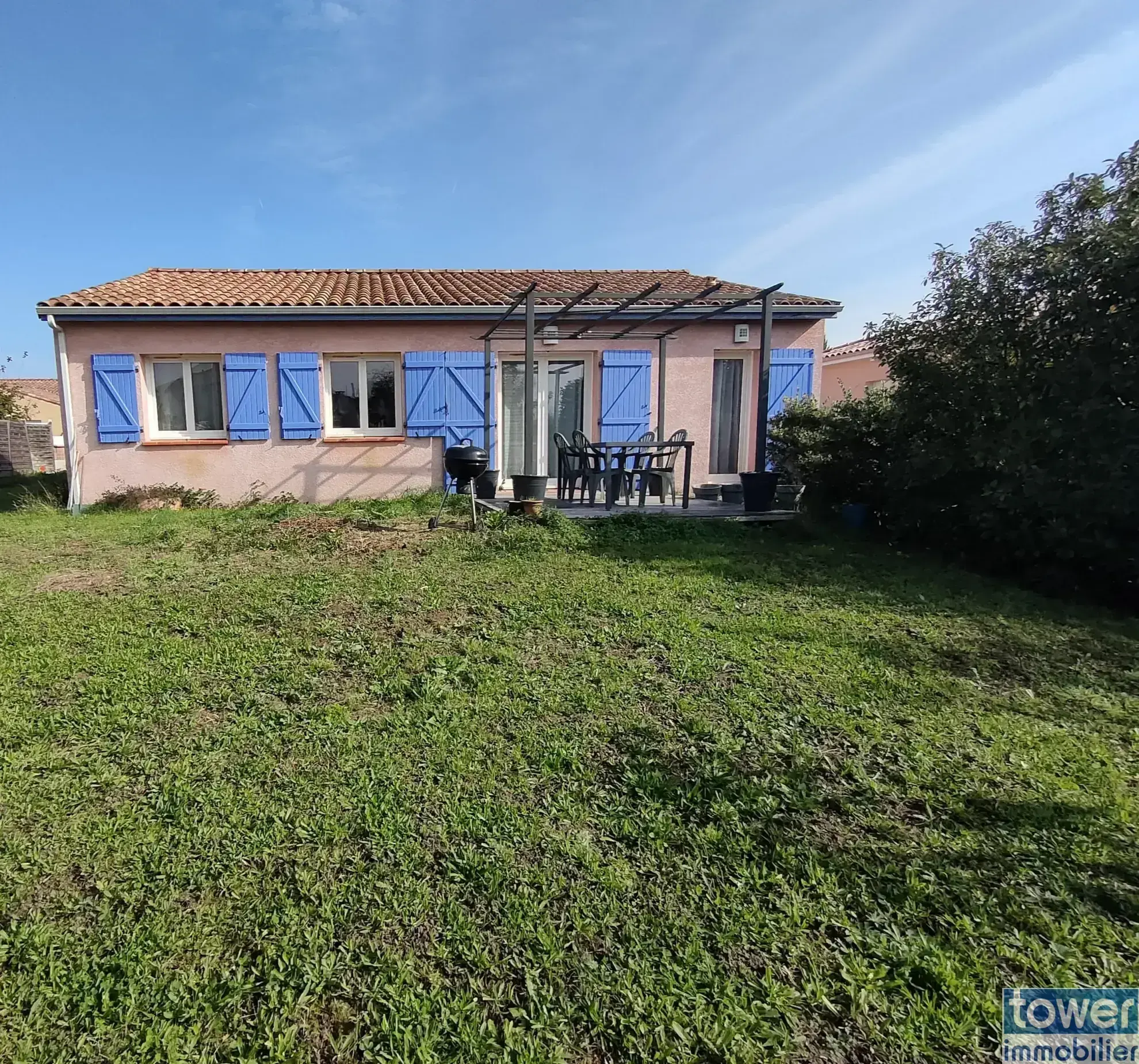 Maison de plain-pied chaleureuse avec jardin à Gaillac 