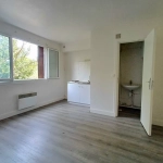 Studio lumineux de 16 m² à Viry-Châtillon proche T12, jardin privé