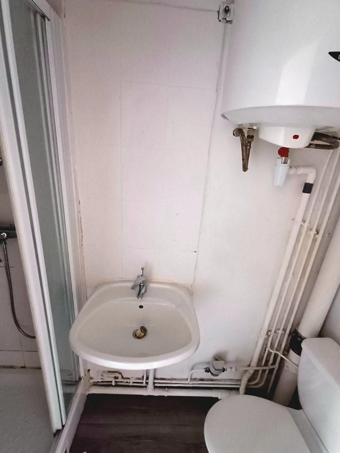 Studio lumineux de 16 m² à Viry-Châtillon proche T12, jardin privé 