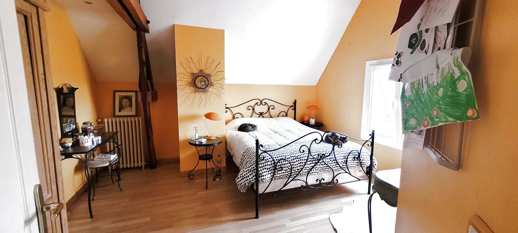 Maison à vendre en Dordogne de 127 m² avec 3 chambres et terrain de 2439 m², DPE B 