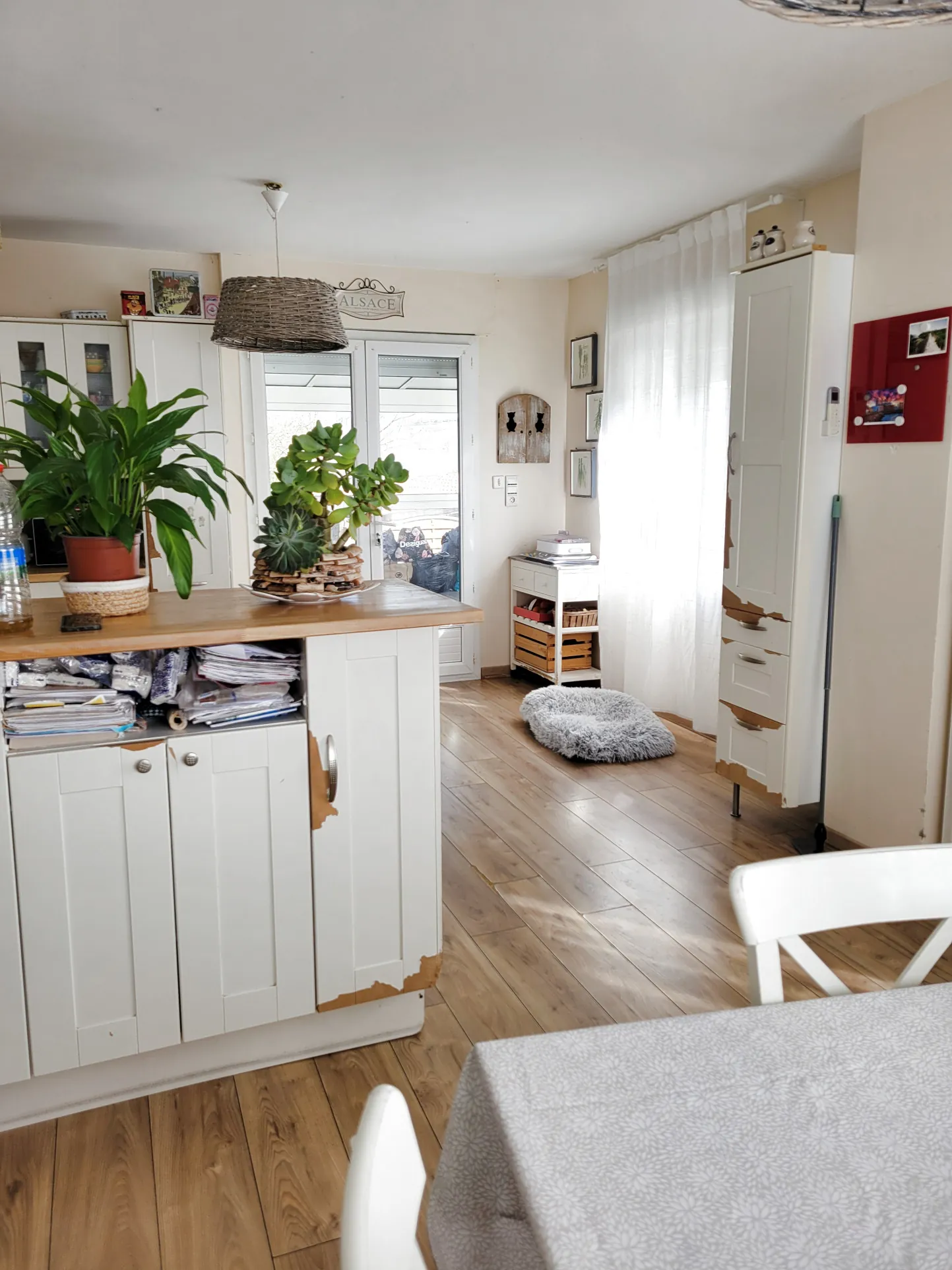 Maison à vendre en Dordogne de 127 m² avec 3 chambres et terrain de 2439 m², DPE B 