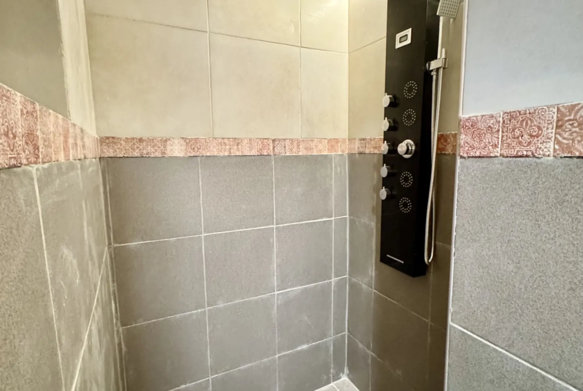 Appartement 2 pièces avec jardin privé à Houdan, calme et rénové 