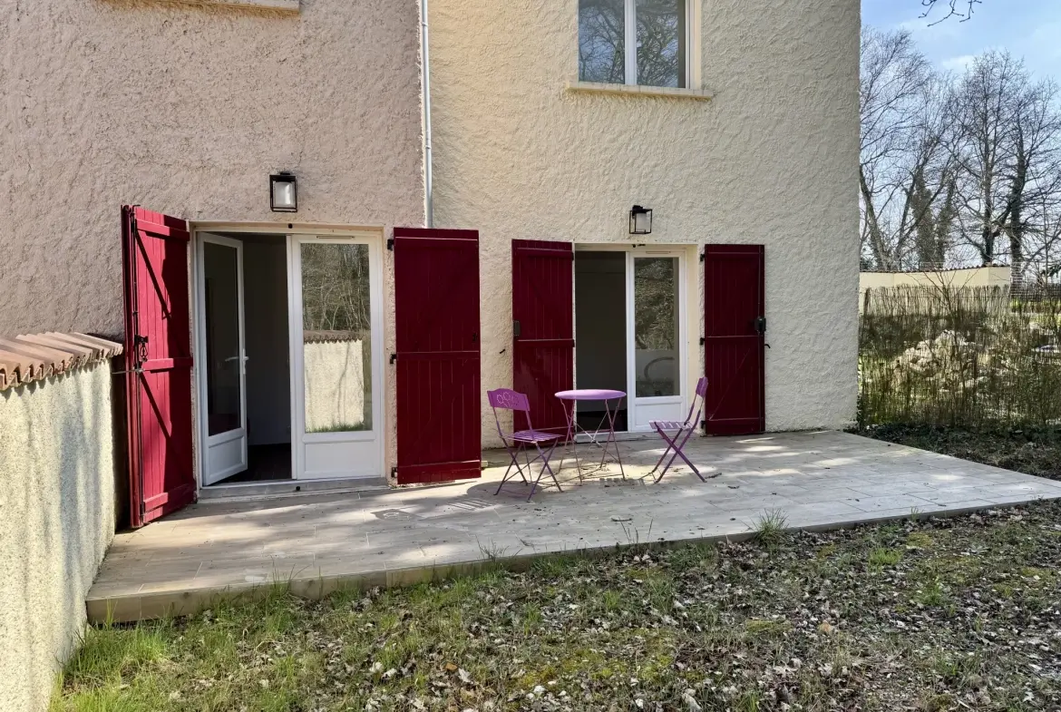 Appartement 2 pièces avec jardin privé à Houdan, calme et rénové 