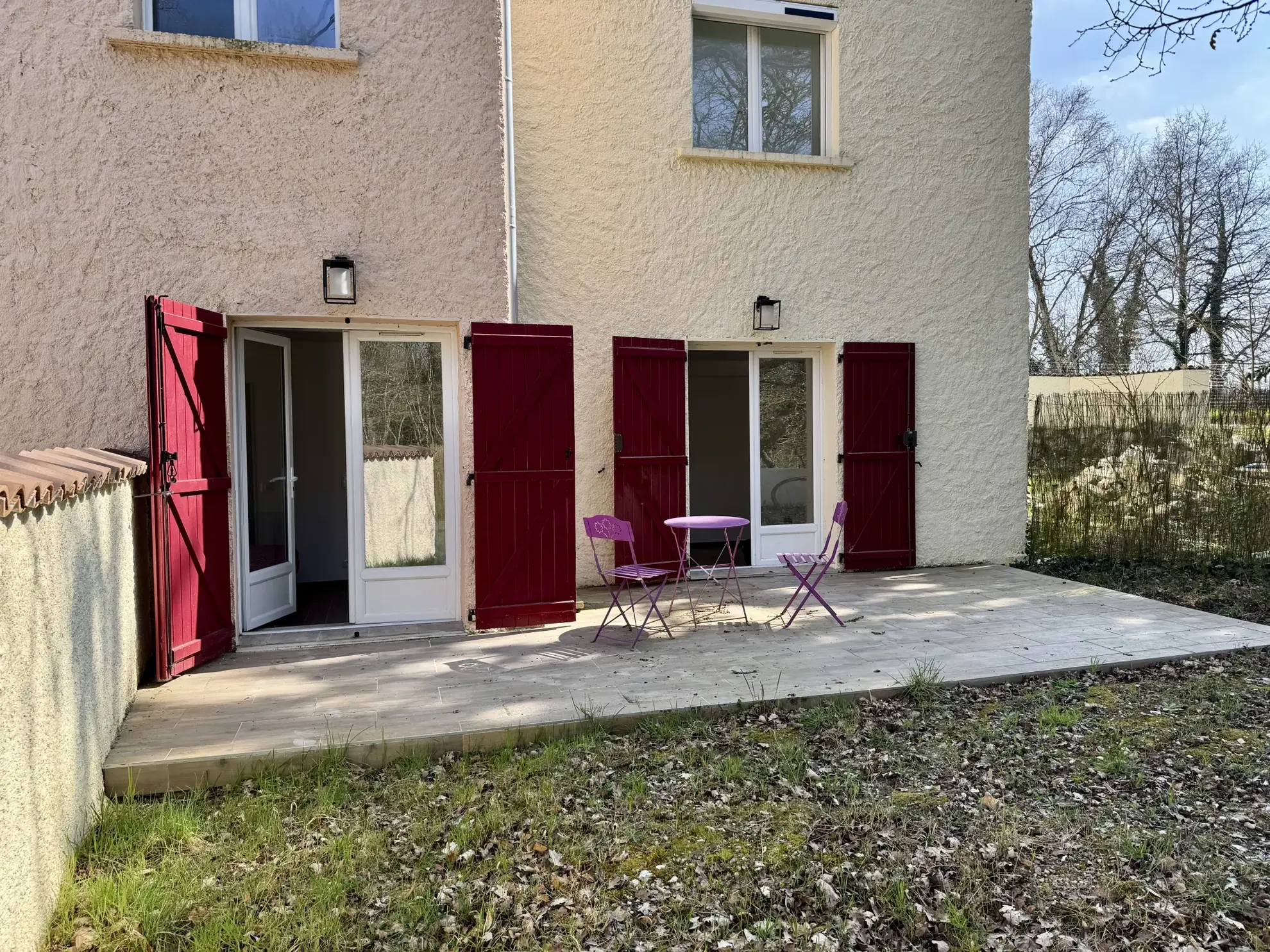 Appartement 2 pièces avec jardin privé à Houdan, calme et rénové 
