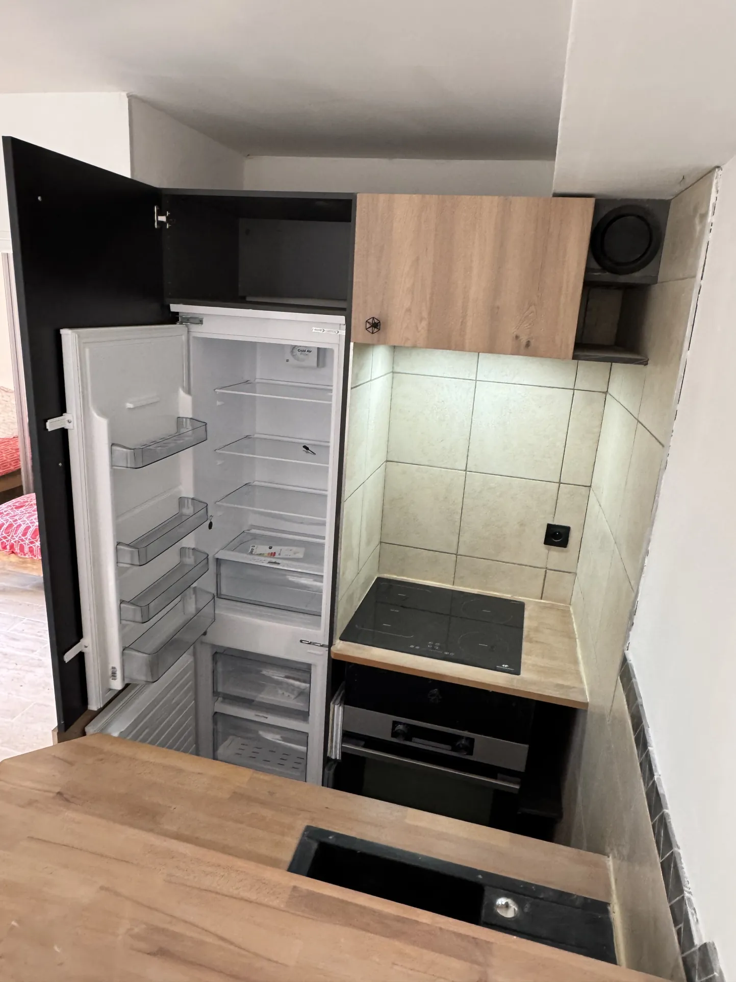 Appartement 2 pièces avec jardin privé à Houdan, calme et rénové 