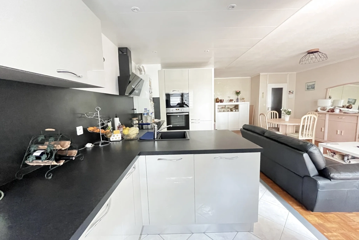Appartement T3 avec Loggia dans Résidence Sécurisée à Montpellier Estanove 