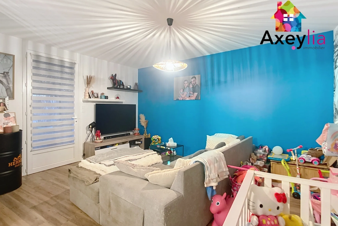 Maison moderne de 3 chambres à vendre au Coteau, terrain de 651 m², proche commodités 