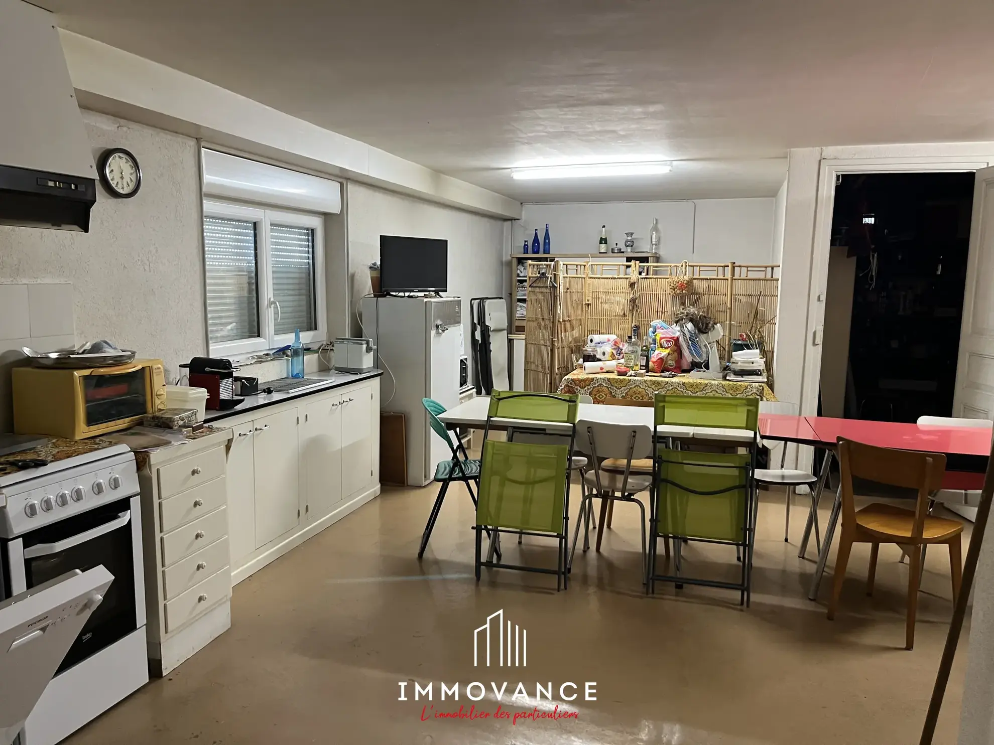 Maison familiale avec potentiel de rénovation à Millaul, 4 chambres sur terrain de 440 m² 