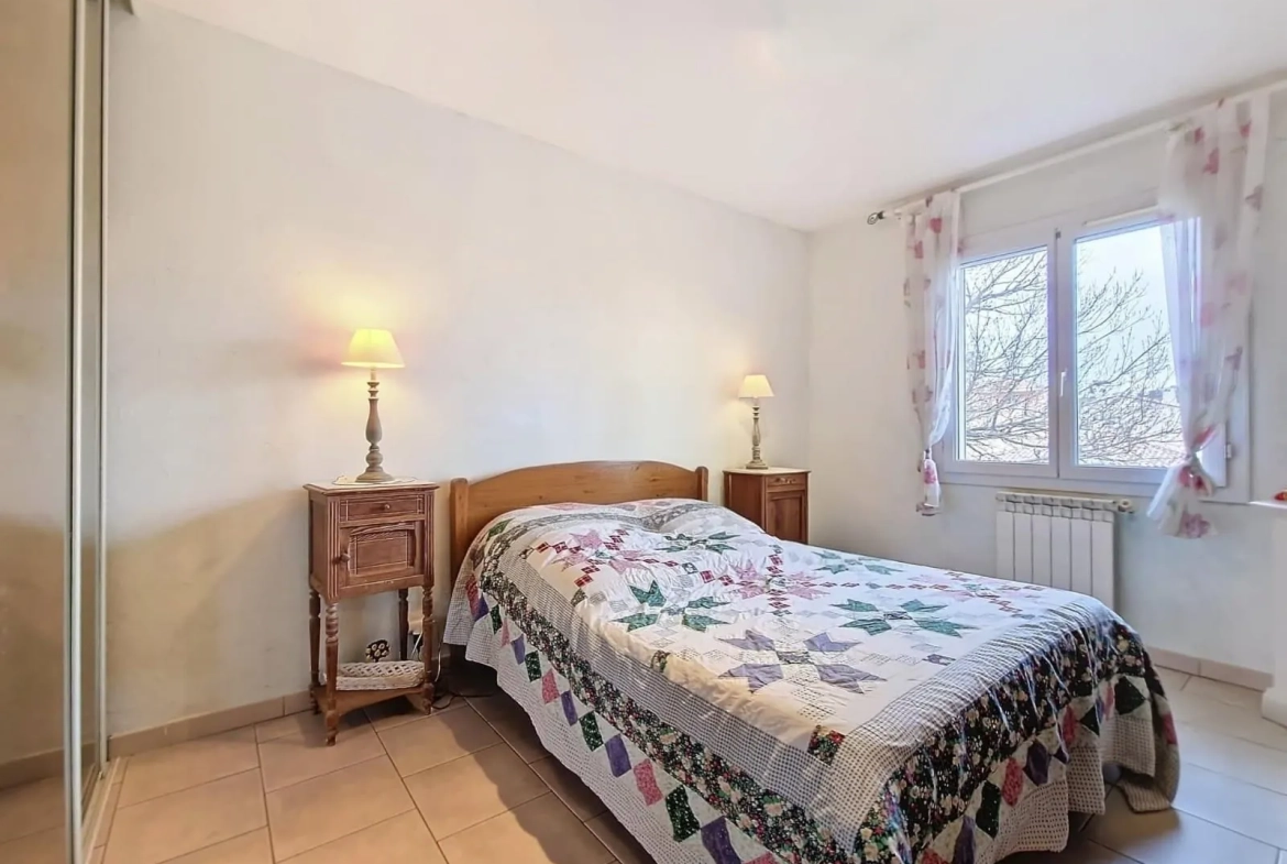 Appartement spacieux T6 à Istres avec terrasses et garage - Résidence Trigance 