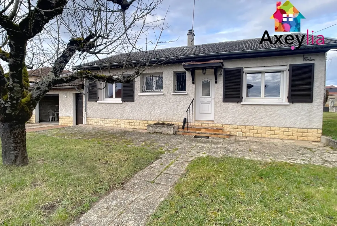 Maison de plain-pied à vendre à Briennon avec garage et jardin 