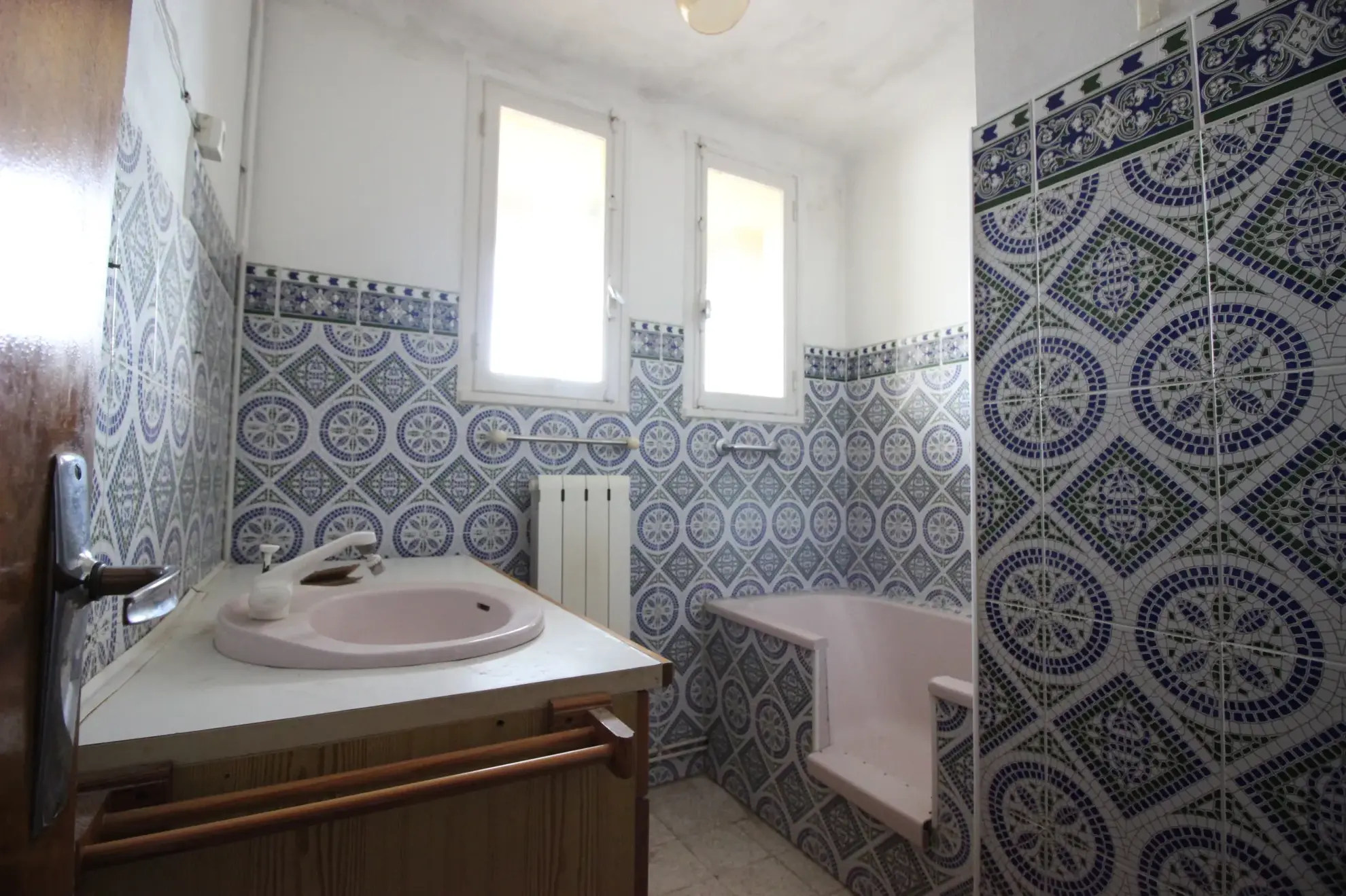 Appartement T4 à Montpelier avec 2 chambres, balcon, cave en dernier étage 